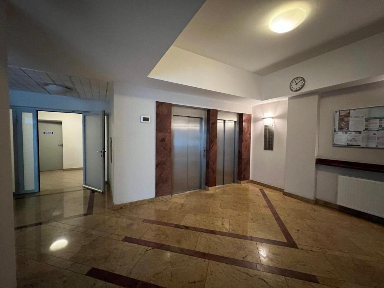 Ferienwohnung Warsaw Okopowa Apart Exterior foto